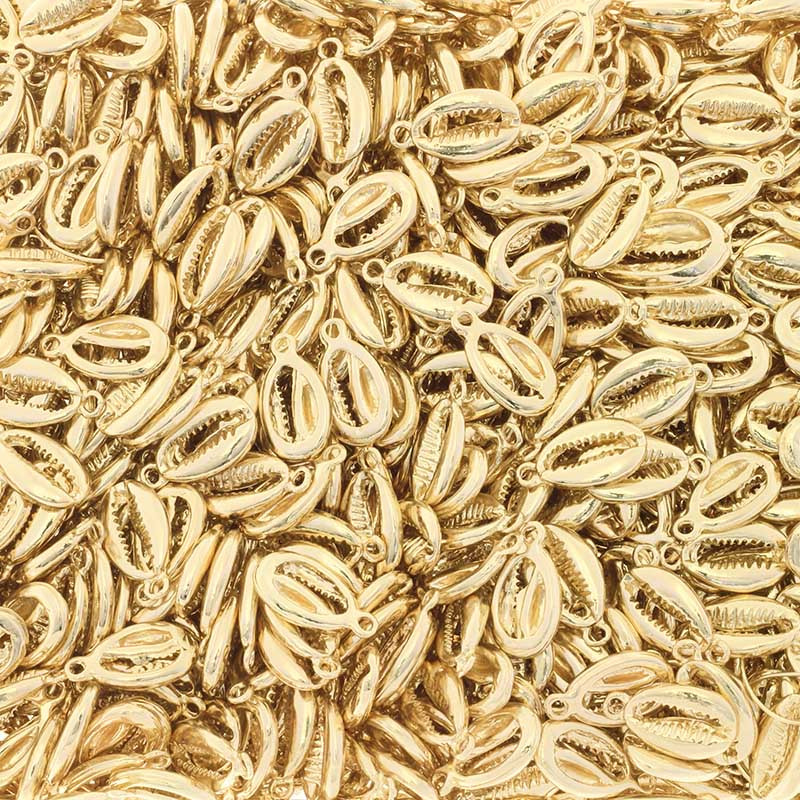 Kauri shell pendants 17x10mm gold, 2pcs AKG637 Manzuko