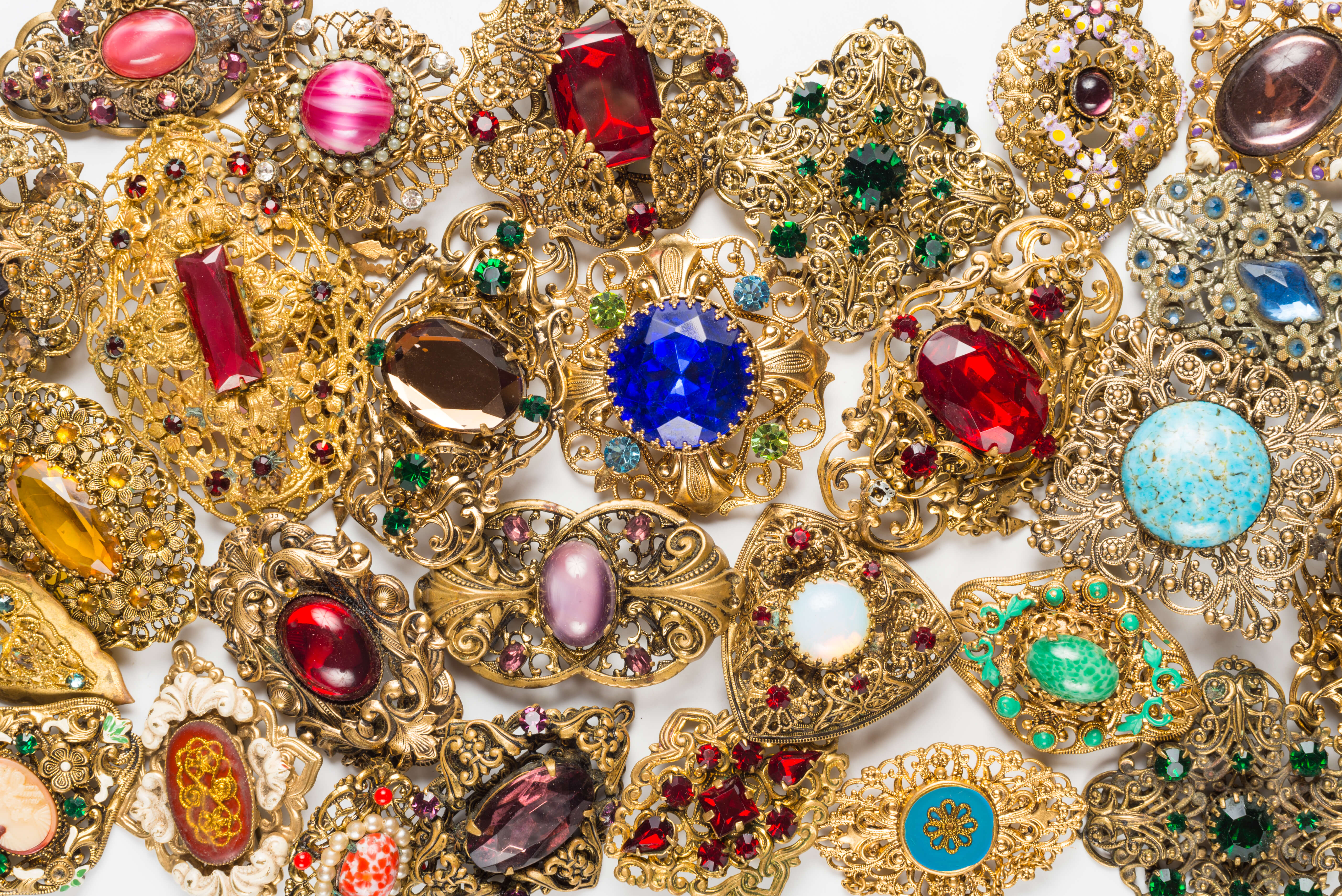 Biżuteria wiktoriańska – era rozkwitu biżuterii w czasie rządów jednej królowej