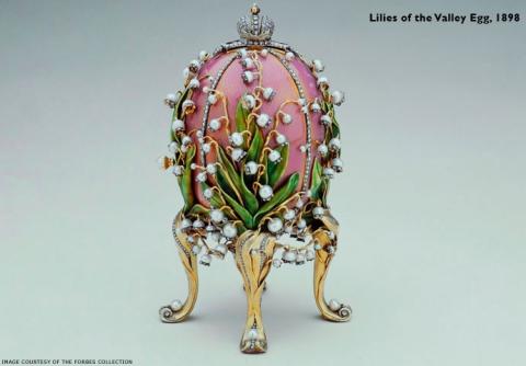 Jajko Faberge ozdobione konwaliami