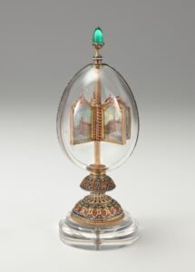 Jajko Faberge z imperialnej kolekcji - kryształki, przepych