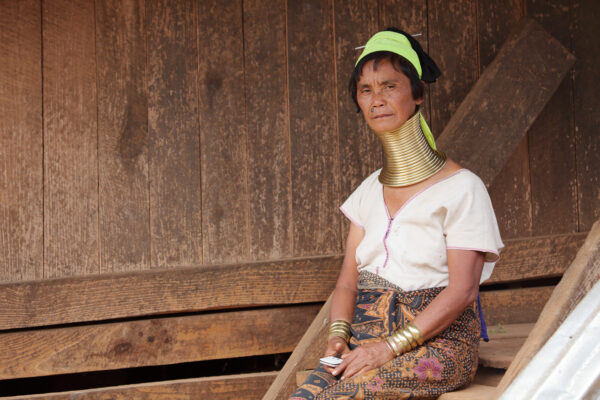 Naszyjniki plemienia Padaung