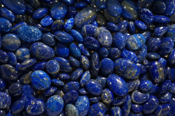Kamienie szlachetne - lapis lazuli