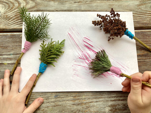 Kreatywne zabawy dla Dzieci pędzle z gałązek i liści