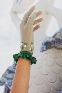 Rękawiczki w stylu regencycore