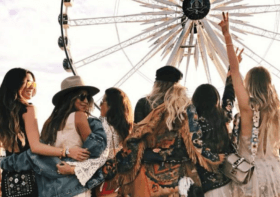 Zrób własne dodatki na festiwal – biżuteria festiwalowa i akcesoria DIY
