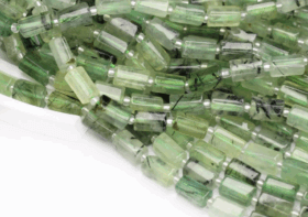 Frenit, kamień bezwarunkowej miłości i harmonii w biżuterii handmade